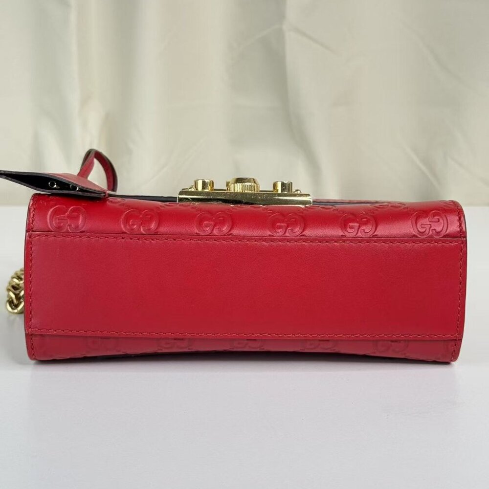 Gucci GG Logo Printed Red Leather Small Padlock Shoulder Bag with Gold Hardware - Picture 6 of 10